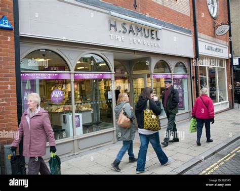 colchester jewellery shops.